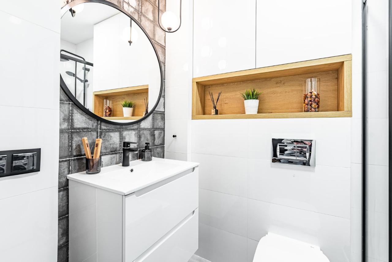 Apartment Frida Katowice Ligota Near Hospitals & Sum Εξωτερικό φωτογραφία